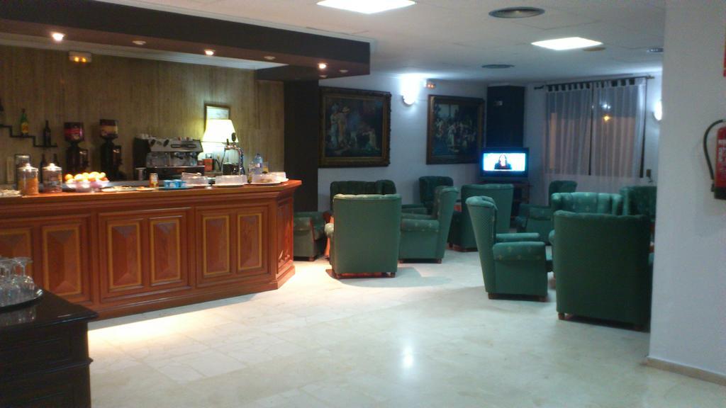 Hotel Reconquista Alzira Exterior photo