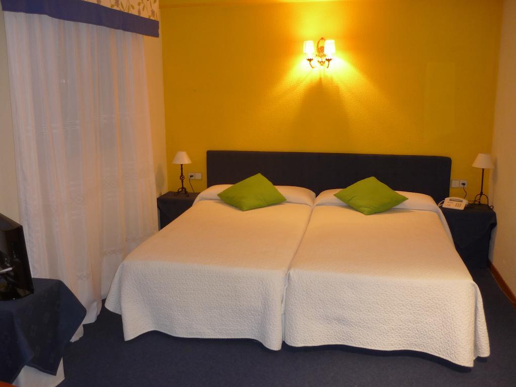 Hotel Reconquista Alzira Room photo