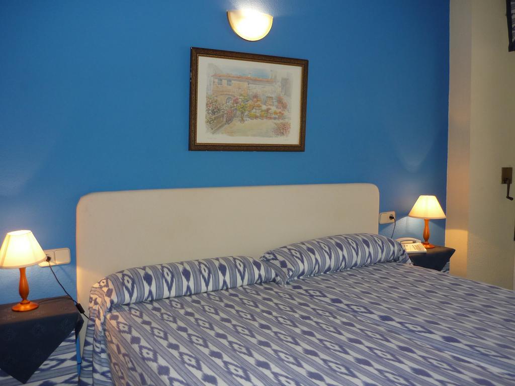 Hotel Reconquista Alzira Room photo