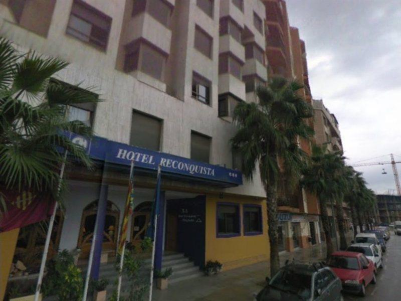 Hotel Reconquista Alzira Exterior photo